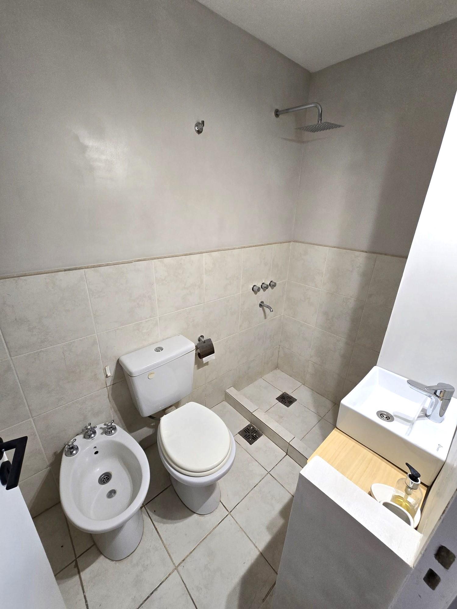 Habitación,Cocina,Comedor,Baño,Patio,