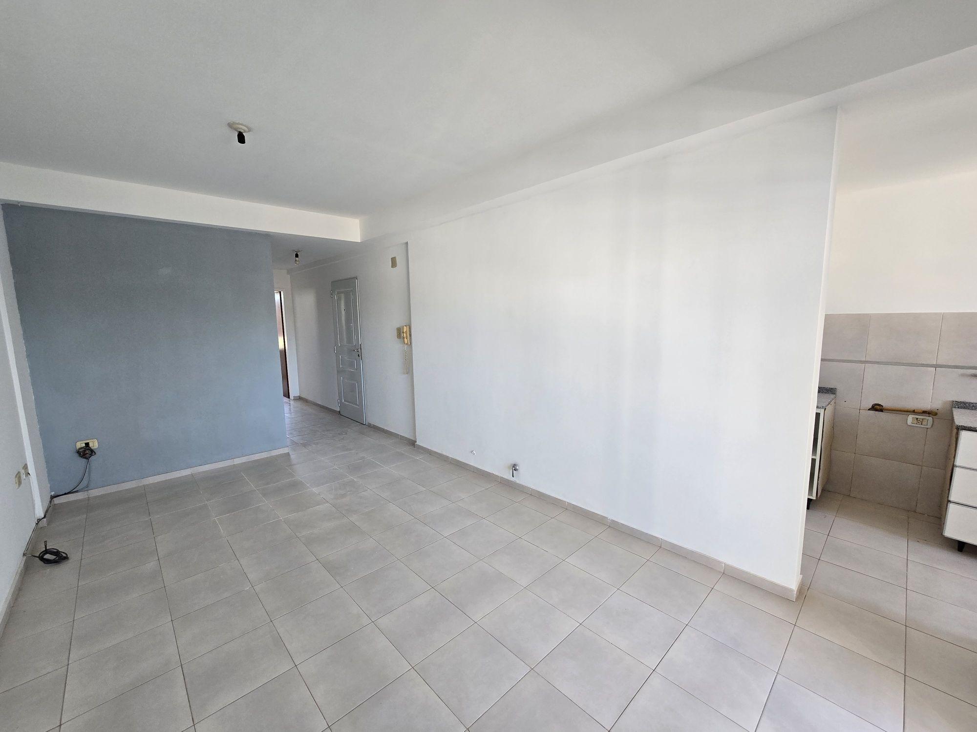 Habitación,Cocina,Living,Comedor,Baño,Lavadero,