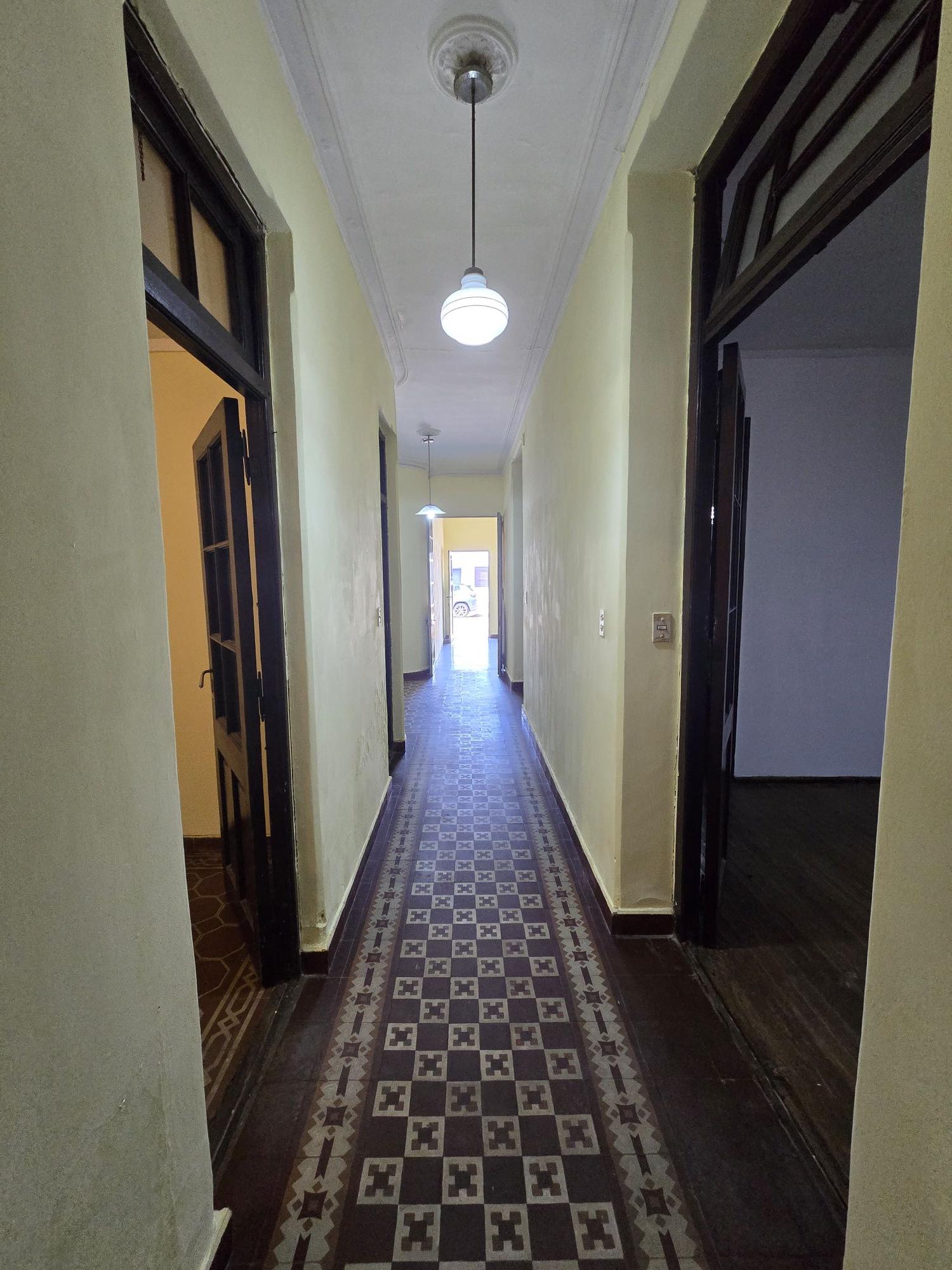 2 Habitaciones,Cocina,Living,Comedor,Baño,Garage,Patio,Lavadero,