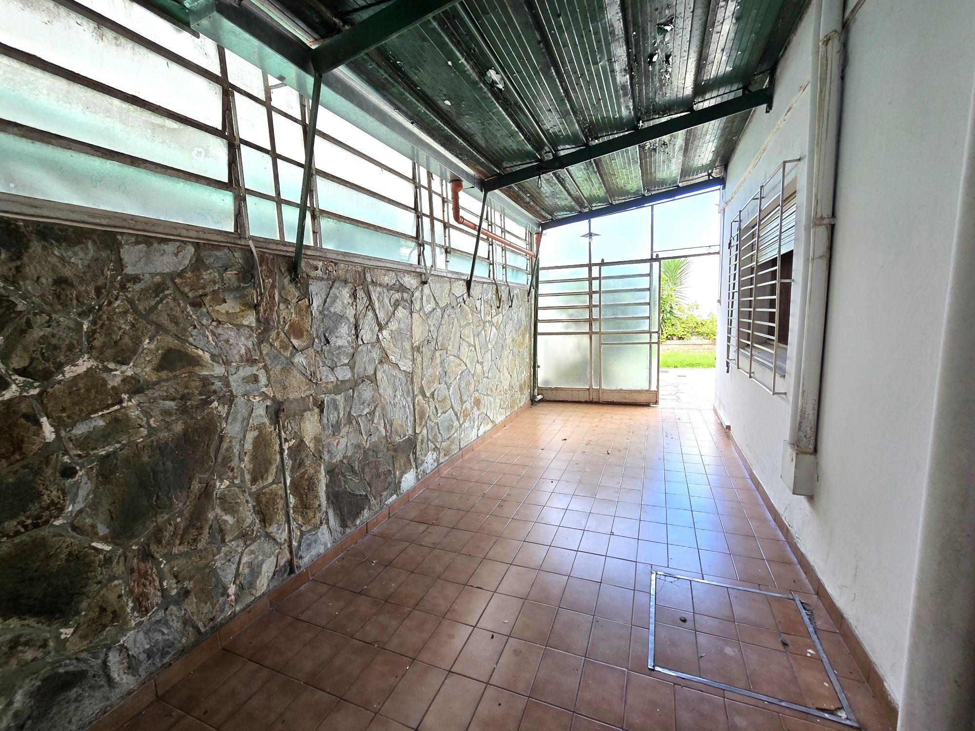 2 Habitaciones,Cocina,Living,Comedor,2 Baños,Garage,Terraza,Patio,Lavadero,