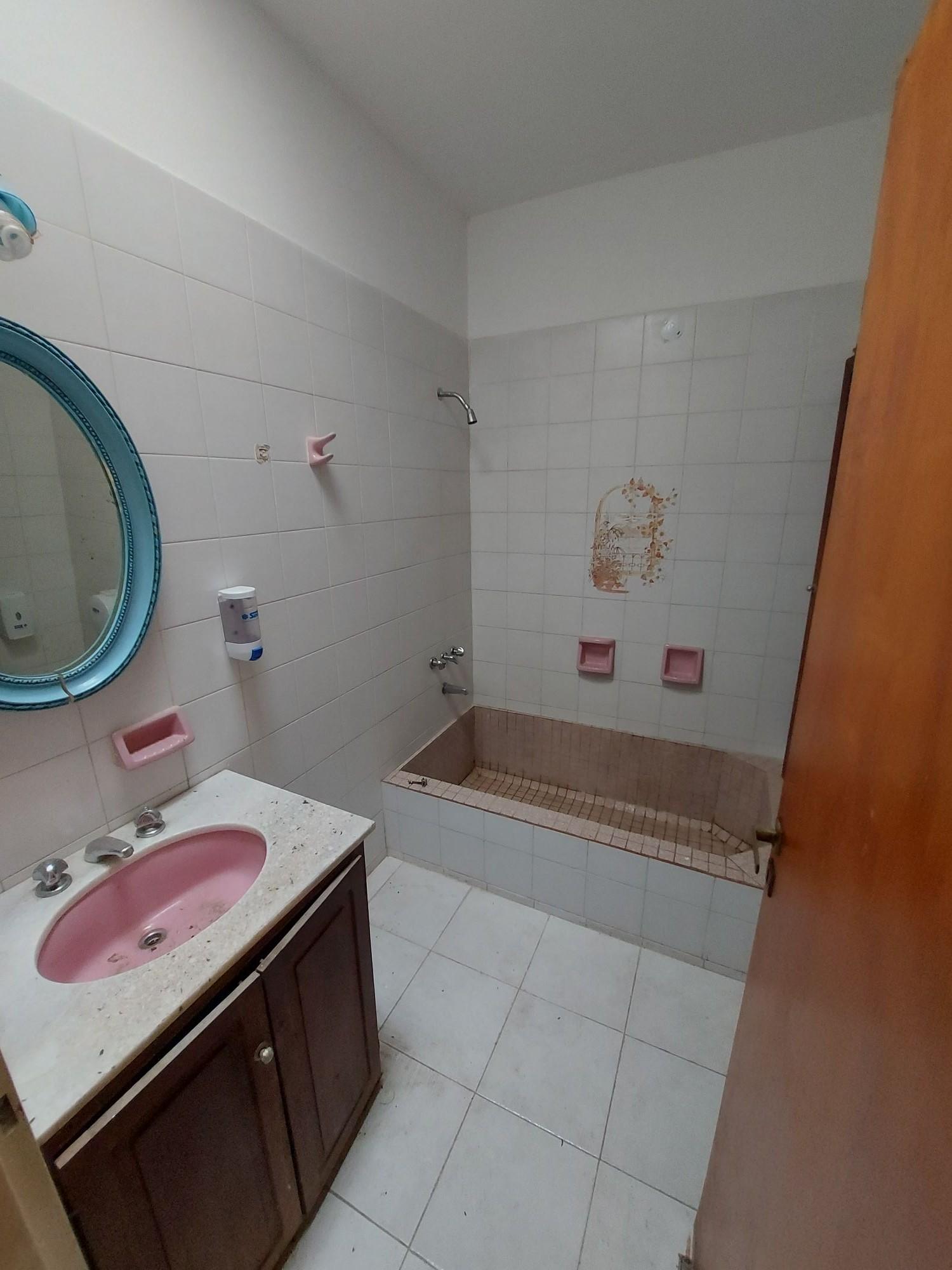 3 Habitaciones,Cocina,Living,Comedor,Baño,Garage,Terraza,Patio,Lavadero,
