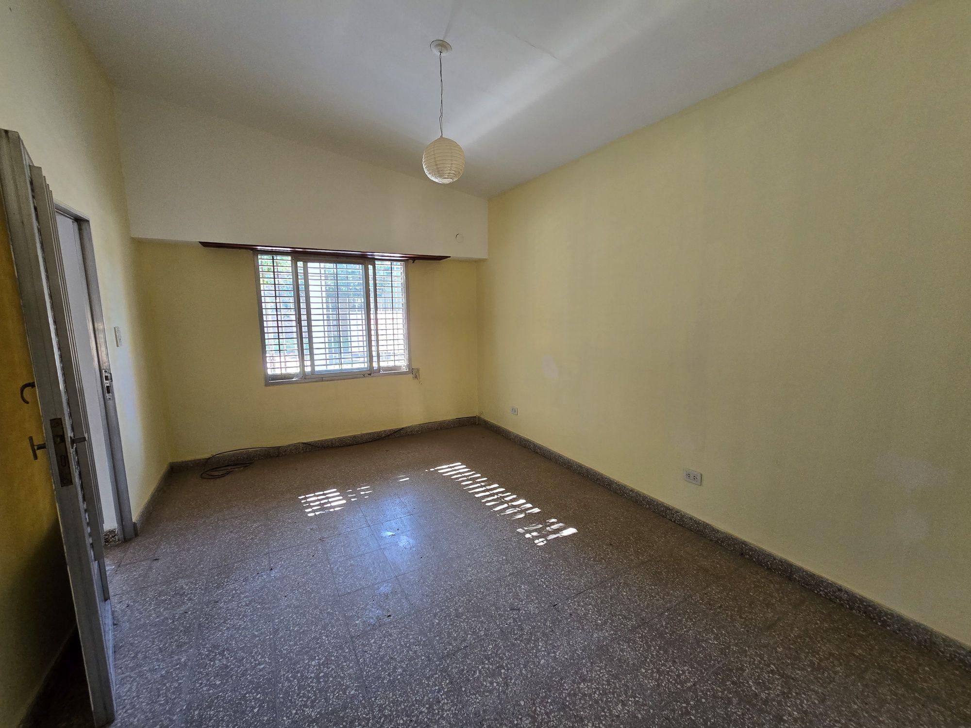 2 Habitaciones,Cocina,Comedor,Baño,Patio,Lavadero,