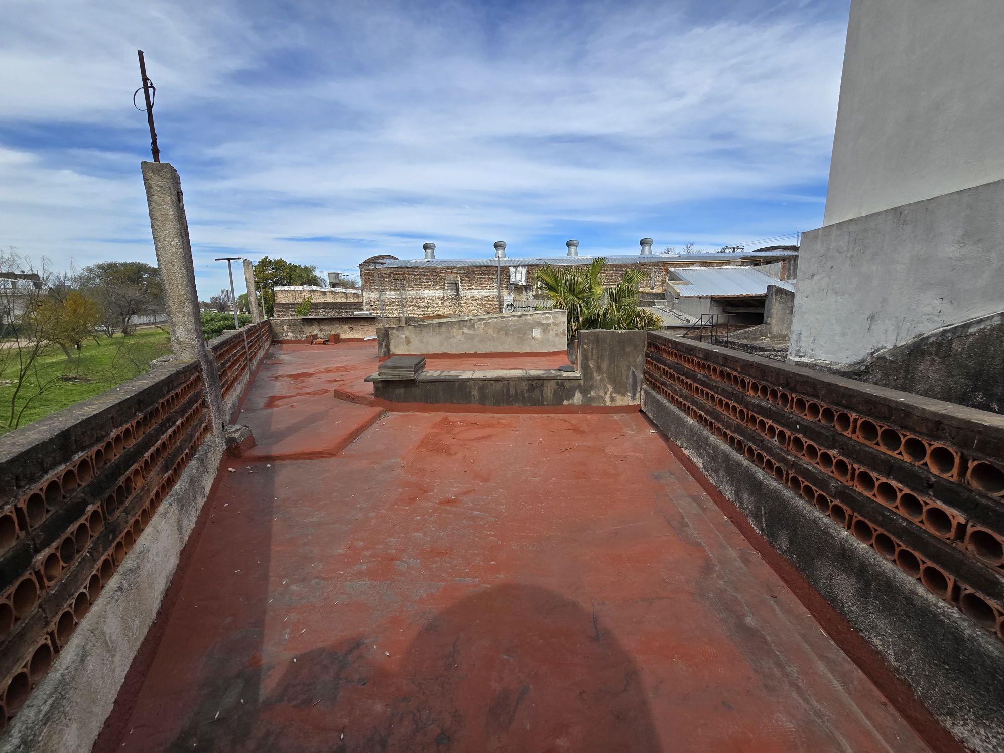 2 Habitaciones,Cocina,Comedor,Baño,Terraza,Lavadero,