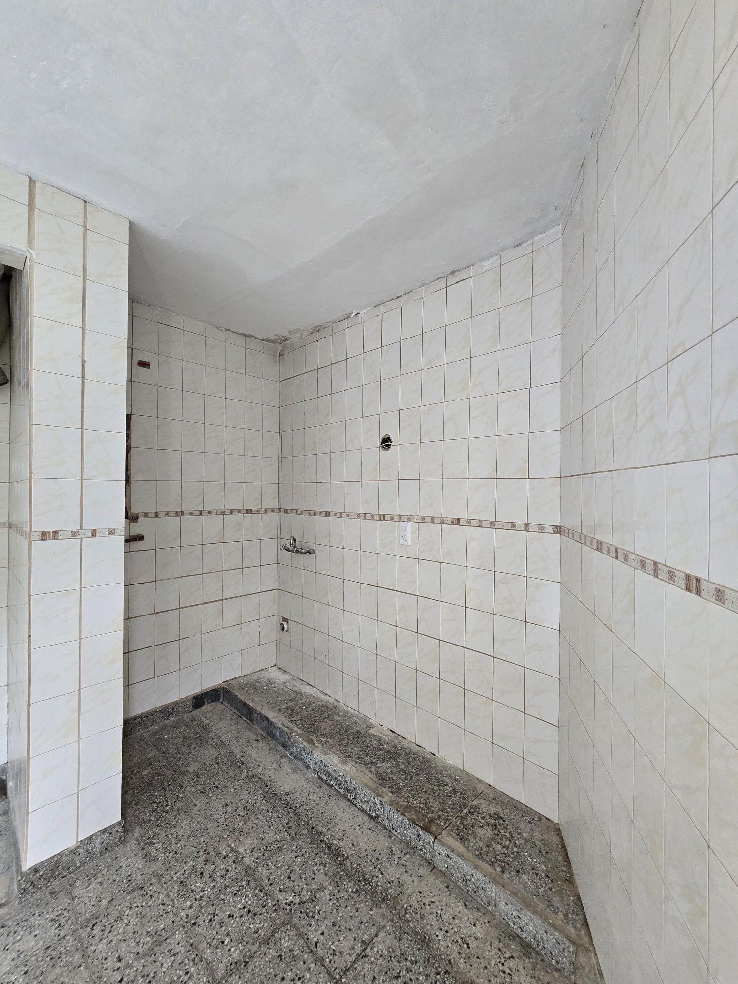 2 Habitaciones,Cocina,Comedor,Baño,Terraza,Lavadero,