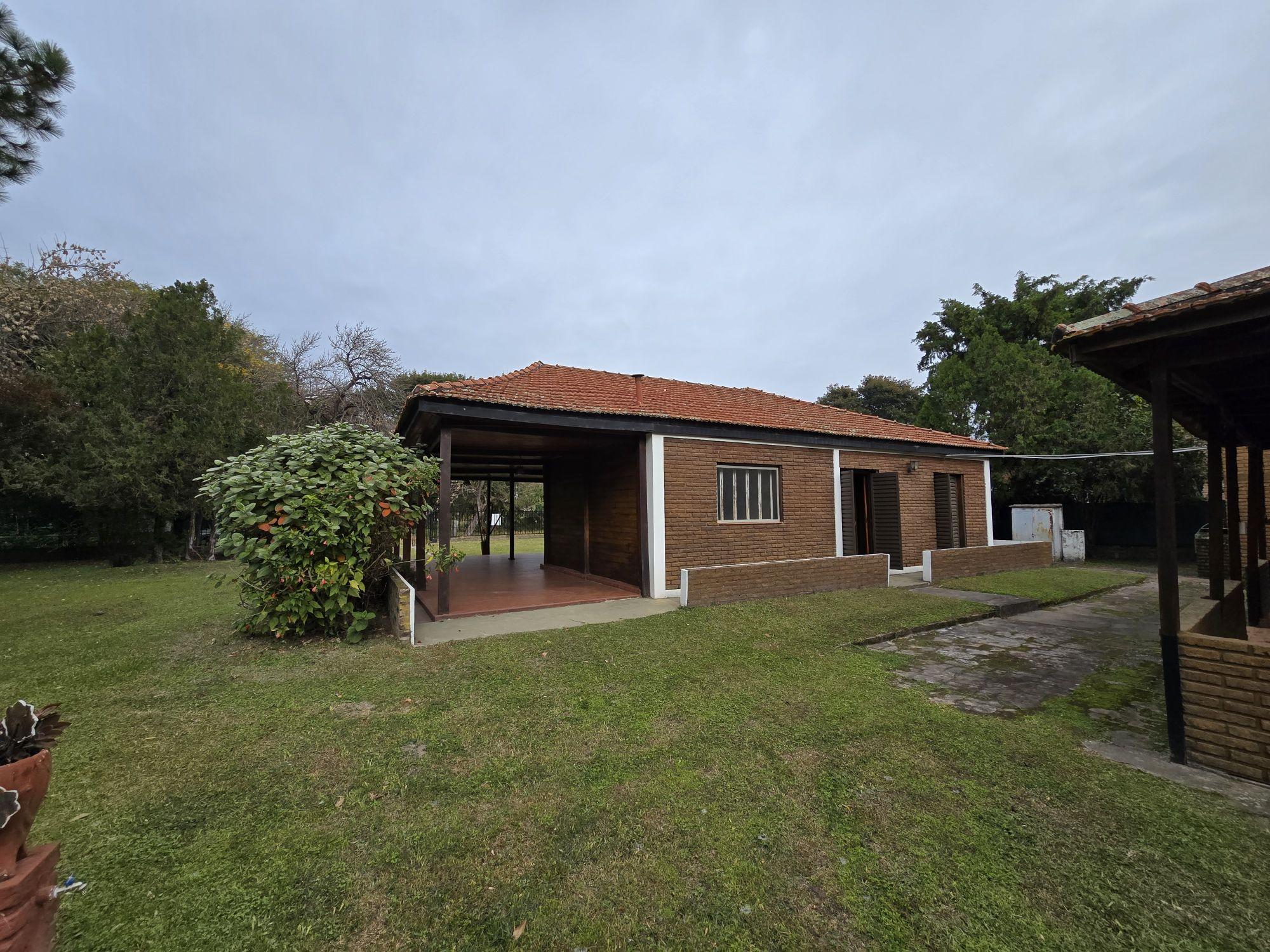 3 Habitaciones,Cocina,Comedor,2 Baños,Garage,