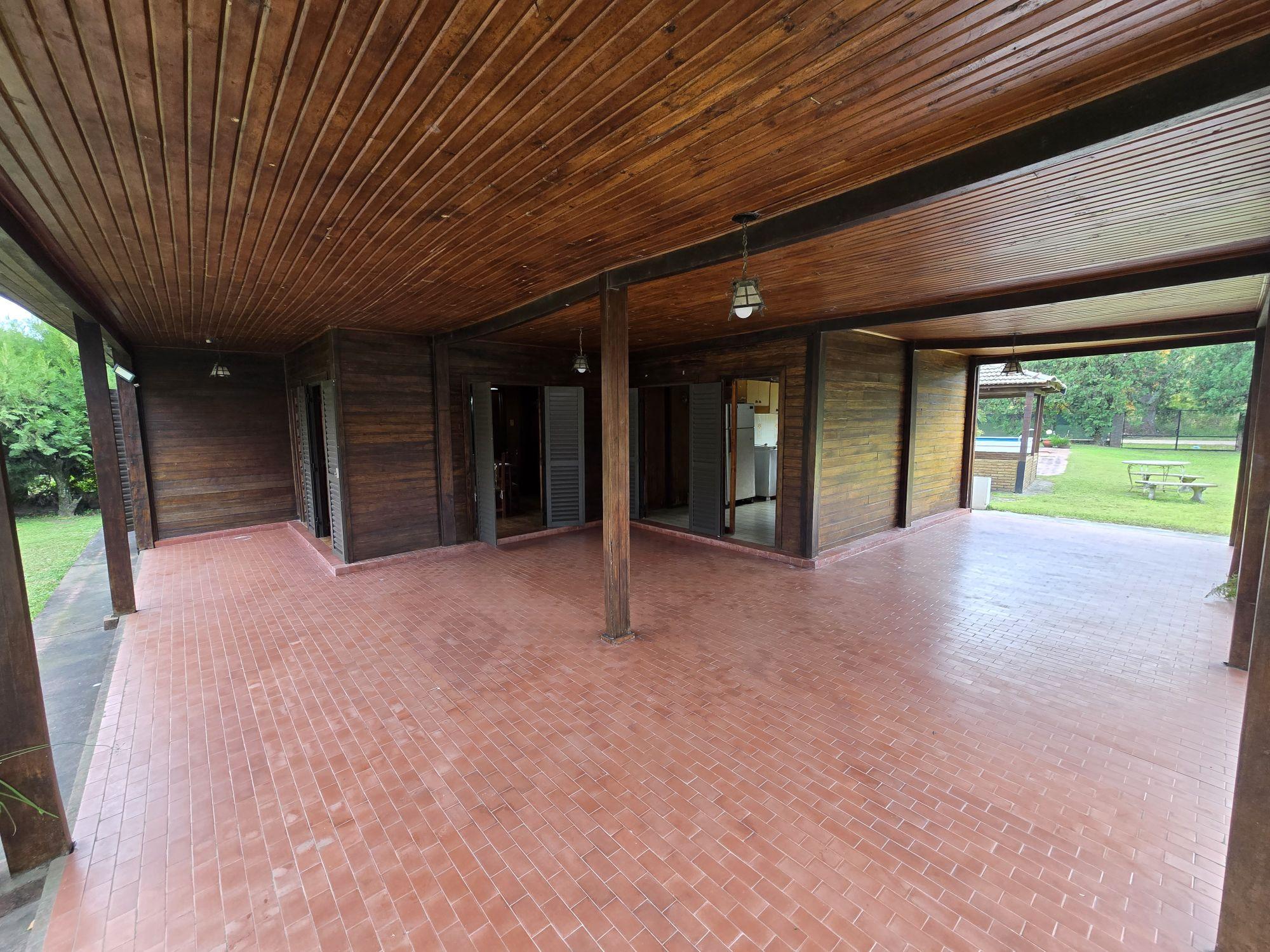 3 Habitaciones,Cocina,Comedor,2 Baños,Garage,
