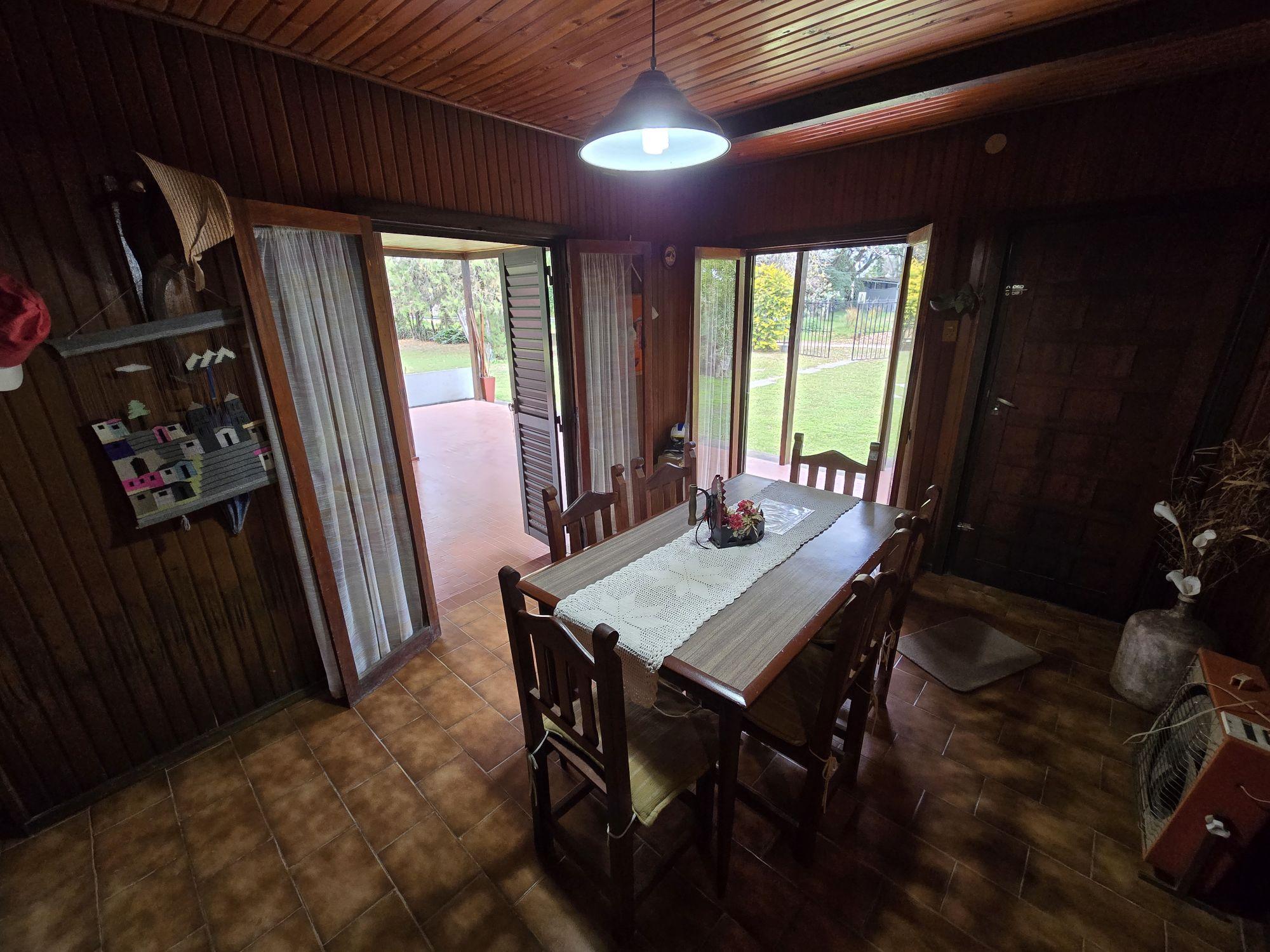 3 Habitaciones,Cocina,Comedor,2 Baños,Garage,