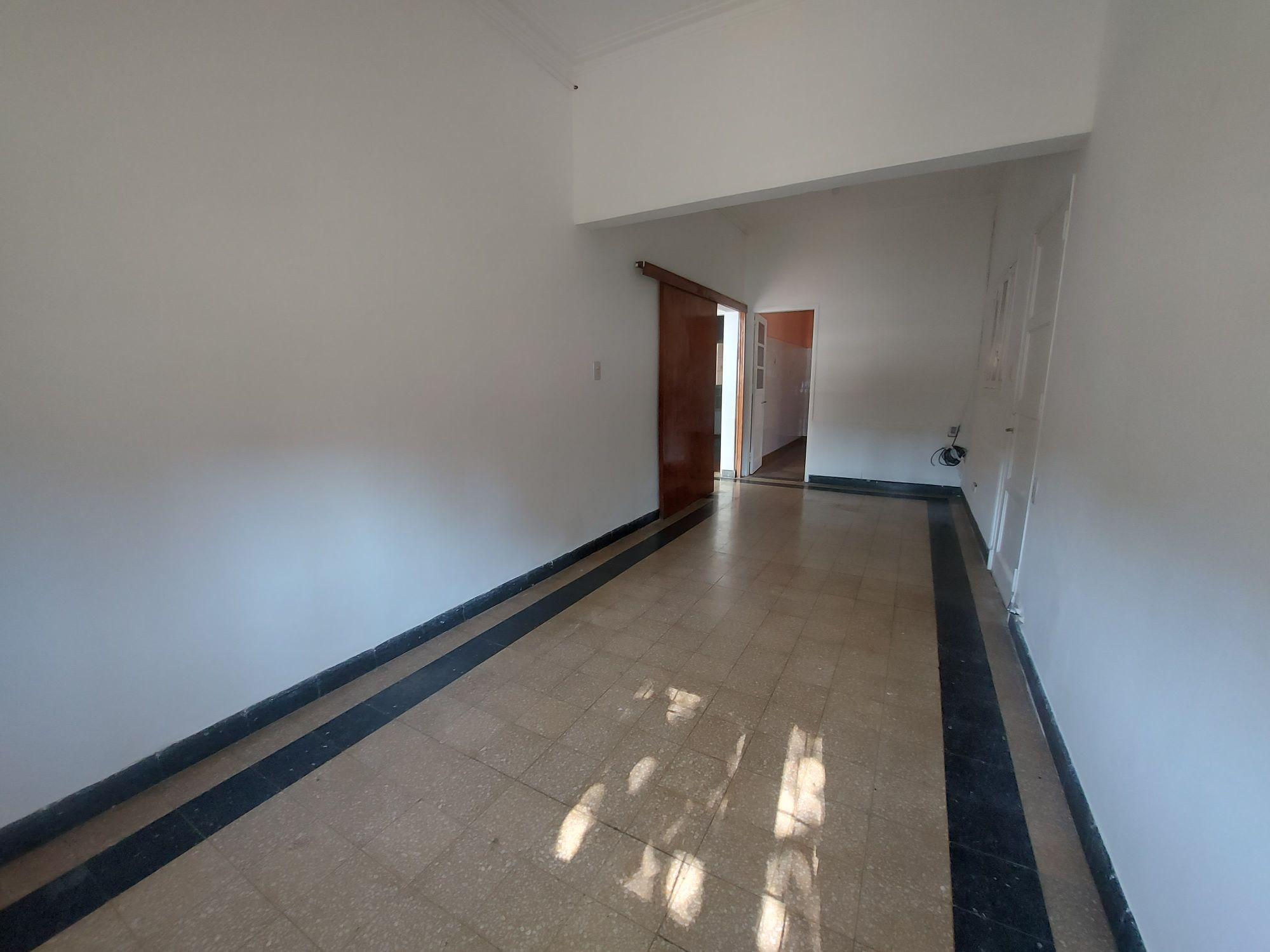 2 Habitaciones,Cocina,Living,Comedor,Baño,Patio,Lavadero,