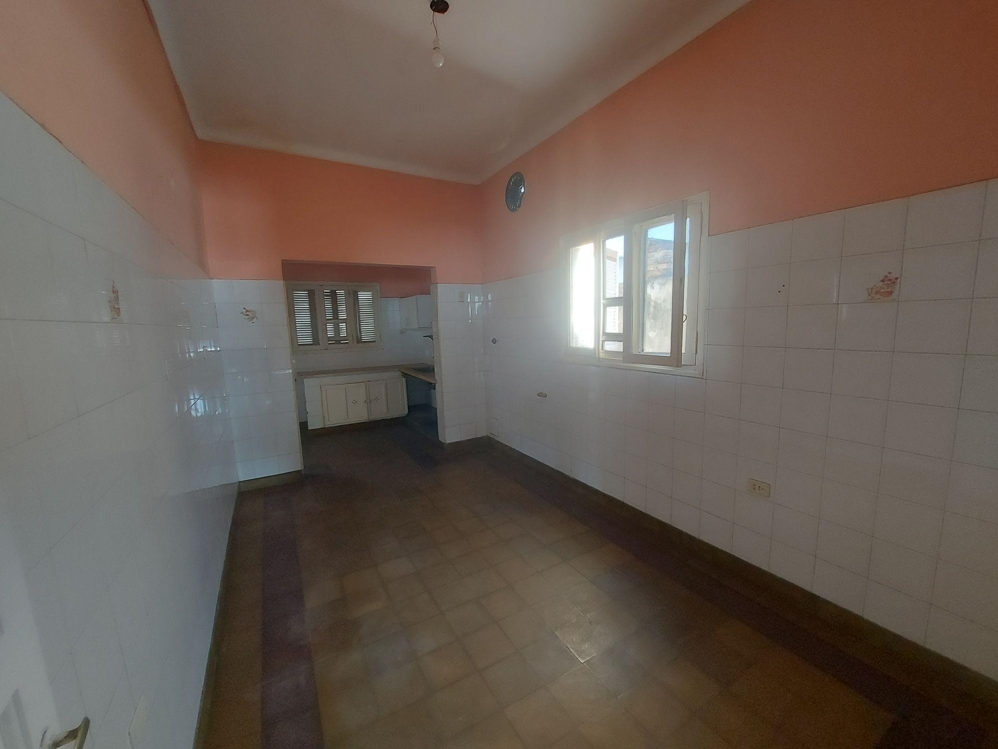 2 Habitaciones,Cocina,Living,Comedor,Baño,Patio,Lavadero,